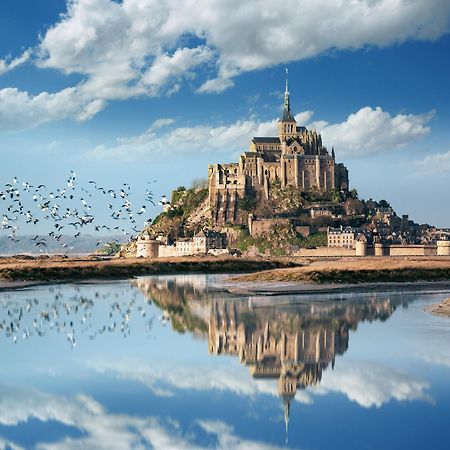 Gite 4 Personnes Avec Piscine Et Bain Nordique Proche Des Plages Du Debarquement Le Manoir  Esterno foto
